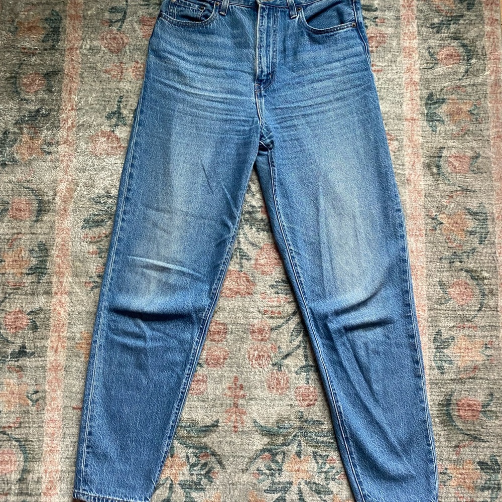 Levi’s Mom Jeans - High Loose Taper